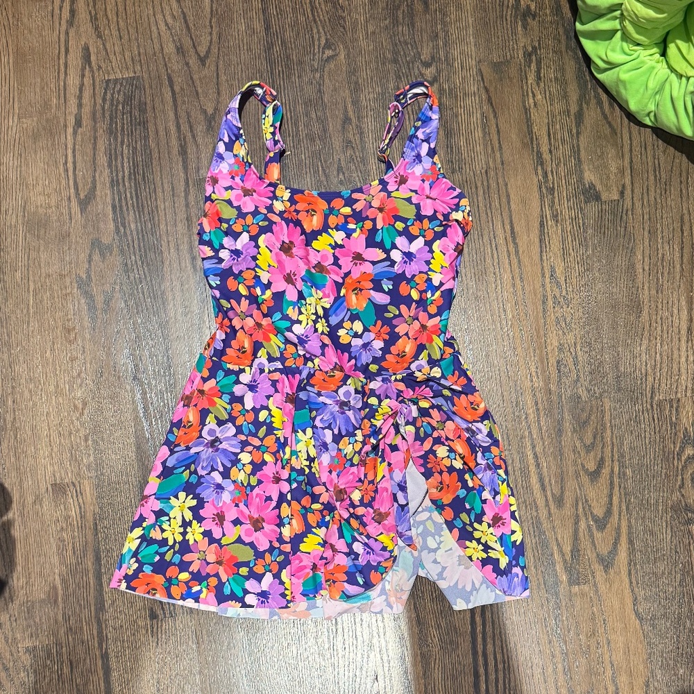 Cupshe Scoop Neck Tie One Piece Swim Dress